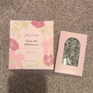 Rizos Curls Flor de Hibiscus Candle and Silk Pony Tail Set